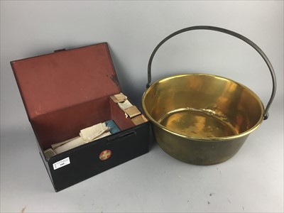 Lot 380 - A VINTAGE FIRST AID TIN, BRASS JELLY PAN, MEAT GRINDER AND OTHER ITEMS