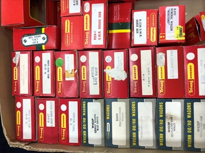 Lot 339 - A LOT OF HORNBY VEHICLES