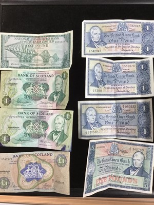 Lot 68 - A LARGE LOT OF MID-20TH CENTURY UK BANKNOTES
