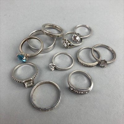 Lot 19 - A LOT OF SILVER RINGS