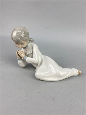 Lot 21 - A LOT OF LLADRO AND NAO FIGURES