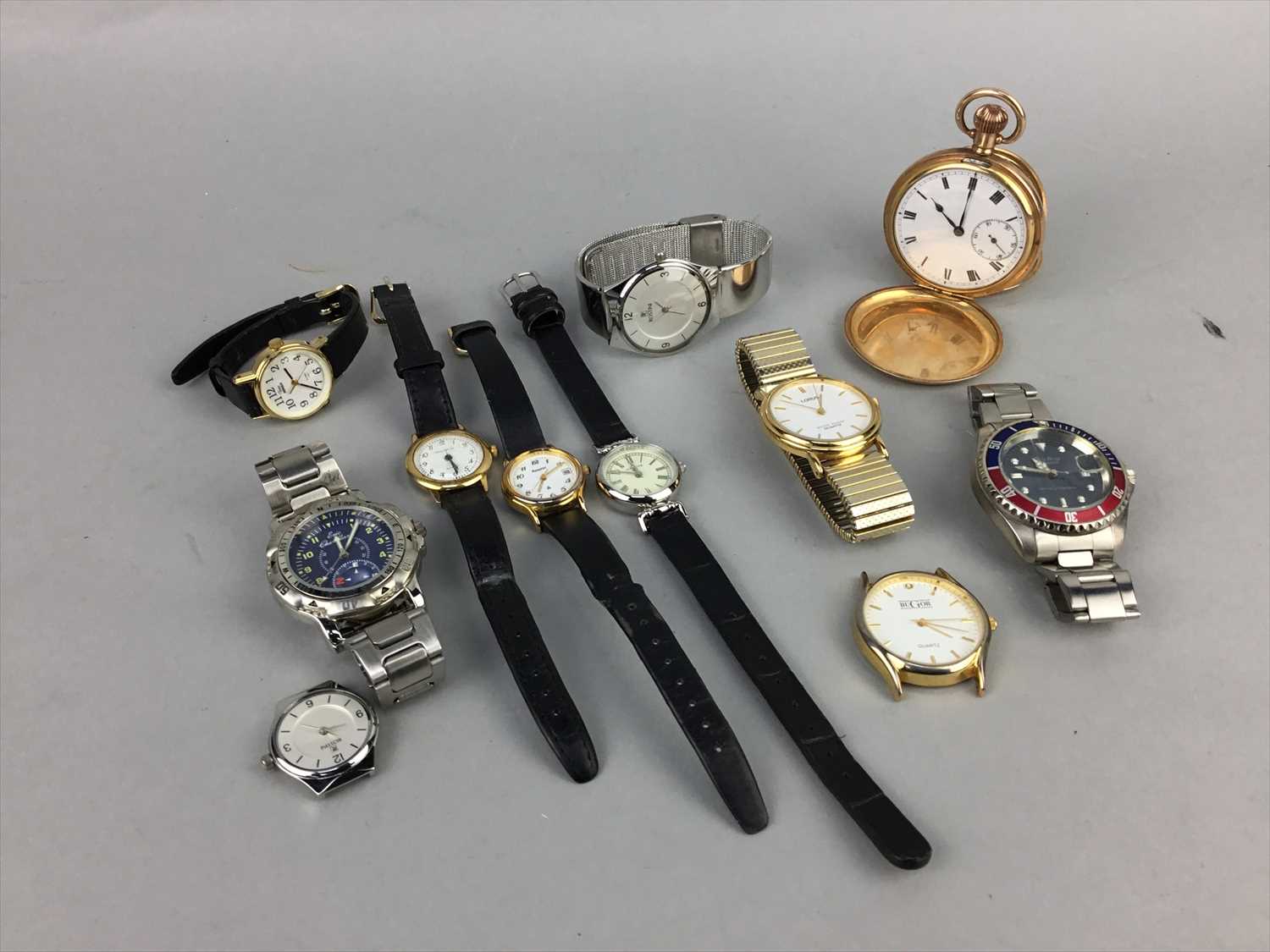 Lot 23 - A LOT OF WATCHES AND PEARLS