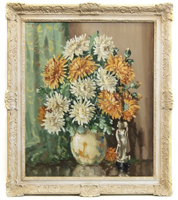 Lot 38 - FLORAL STILL LIFE, AN OIL BY WILLIAM JOHNSTON