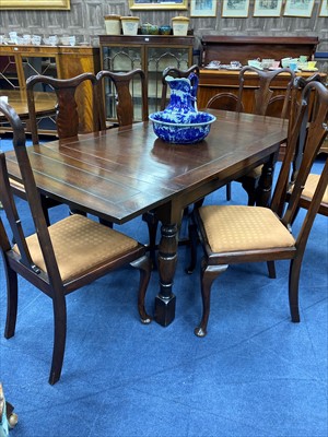Lot 170 - A MAHOGANY DINING TABLE AND EIGHT CHAIRS AND A MAHOGANY NEST OF THREE TABLES