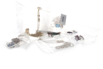 Lot 1320 - A COLLECTION OF SILVER AND OTHER JEWELLERY