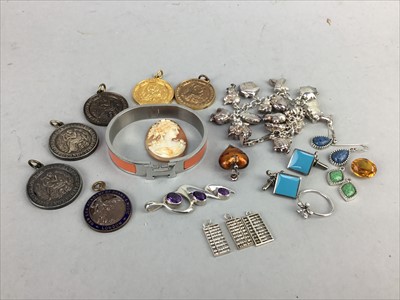 Lot 376 - A SILVER CHARM BRACELET ALONG WITH OTHER SILVER AND COSTUME JEWELLERY