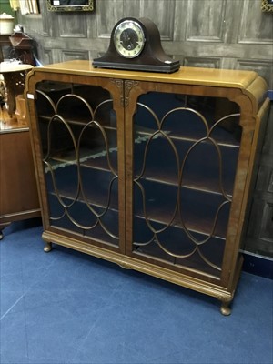 Lot 459 - A 20TH CENTURY TWO DOOR DISPLAY CABINET