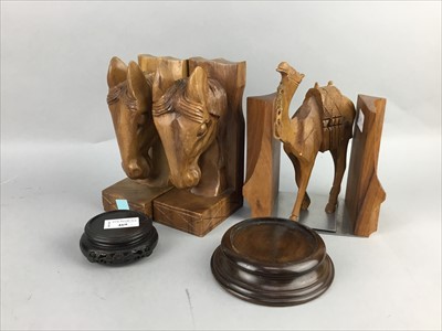 Lot 469 - A PAIR OF BOOKENDS MODELLED AS HORSE HEADS AND OTHER ITEMS
