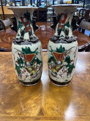Lot 336 - A PAIR OF EARLY 20TH CENTURY CHINESE CRACKLE GLAZE VASES