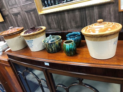 Lot 390 - A STONEWARE CROCK AND OTHER CROCKS