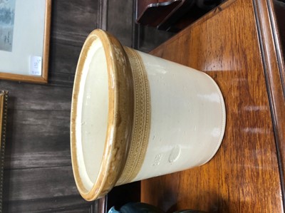 Lot 390 - A STONEWARE CROCK AND OTHER CROCKS