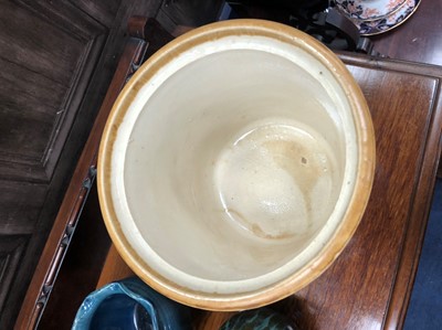 Lot 390 - A STONEWARE CROCK AND OTHER CROCKS