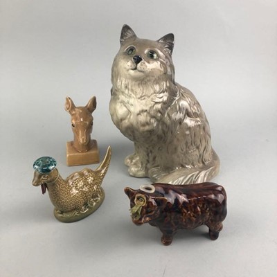 Lot 33 - A LOT OF ANIMAL FIGURES INCLUDING BESWICK AND ROYAL DOULTON