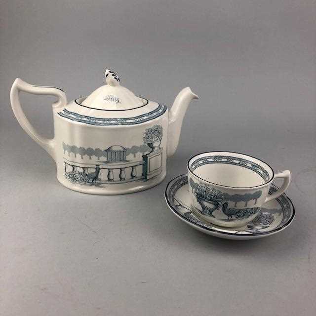 Lot 205 - A MASONS 'GEORGIAN GARDEN' PART DINNER SERVICE AND OTHER DINNER WARE