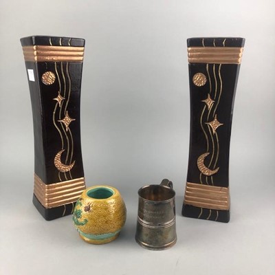 Lot 39 - A CHINESE FAMILLE JAUNE POT, A PLATED TANKARD AND A VASE