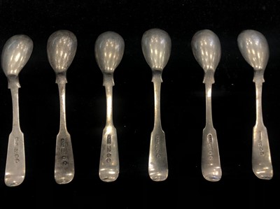 Lot 492 - A SET OF SIX SCOTTISH PROVINCIAL SILVER MUSTARD SPOONS