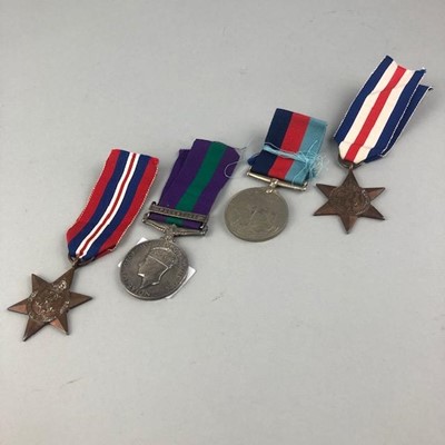 Lot 181 - A LOT OF WWII MEDALS AND A PAIR OF CUFFLINKS