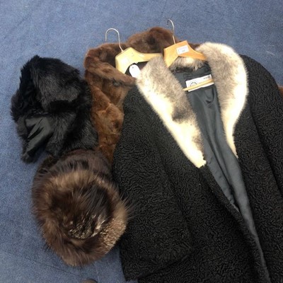 Lot 332 - A CITY FUR HOUSE JACKET, A FUR BOLERO JACKET, STOLE AND HATS