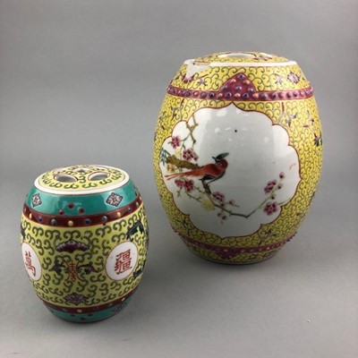 Lot 79 - A CHINESE BARREL SHAPED LIDDED JAR AND OTHER CERAMICS