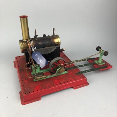 Lot 373 - A MAMOD TIN PLATE MODEL ENGINE