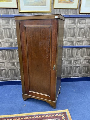 Lot 215 - A MAHOGANY SINGLE DOOR WARDROBE