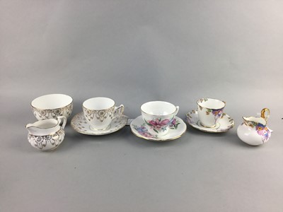 Lot 285 - A WOODLAND 'NEW CHELSEA' PART TEA SERVICE AND OTHER TEA SERVICES