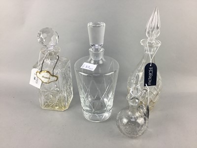 Lot 168 - A LOT OF CRYSTAL AND GLASS WARE