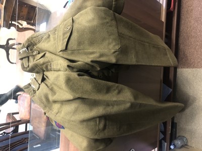 Lot 1691 - AN EARLY 20TH CENTURY ARMY UNIFORM