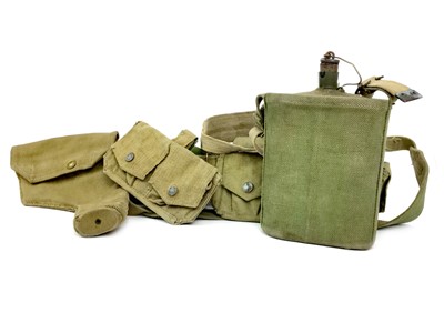 Lot 1693 - AN EARLY 20TH CENTURY MILITARY FLASK ALONG WITH A UTILITY BELT