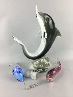 Lot 47 - A STUDIO GLASS MODEL OF A DOLPHIN ALONG WITH OTHER GLASS WARE