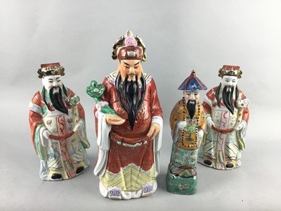 Lot 73 - A LOT OF FOUR ASIAN FIGURES AND A FAN