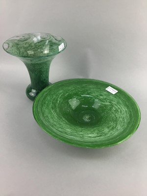 Lot 76 - AN ART GLASS VASE AND BOWL