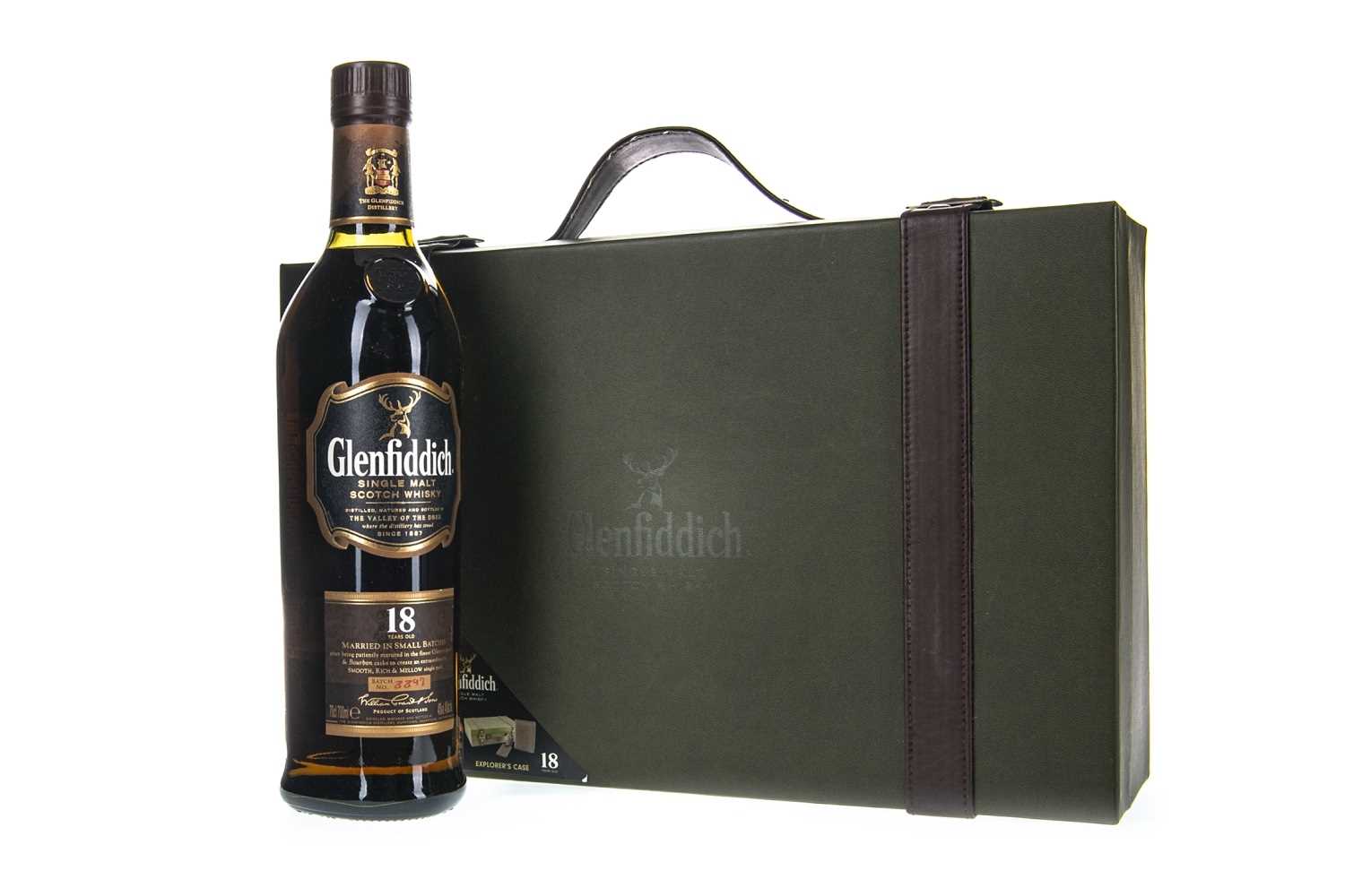 Lot 315 - GLENFIDDICH 18 YEARS OLD BRIEFCASE PACK