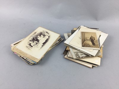 Lot 350 - A LOT OF EARLY 20TH CENTURY POSTCARDS