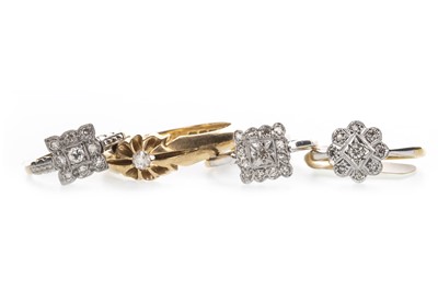 Lot 363 - A GENTLEMAN'S DIAMOND RING AND THREE LADY'S CLUSTER RINGS