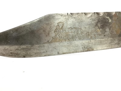 Lot 1301 - A LATE 19TH CENTURY BOWIE KNIFE