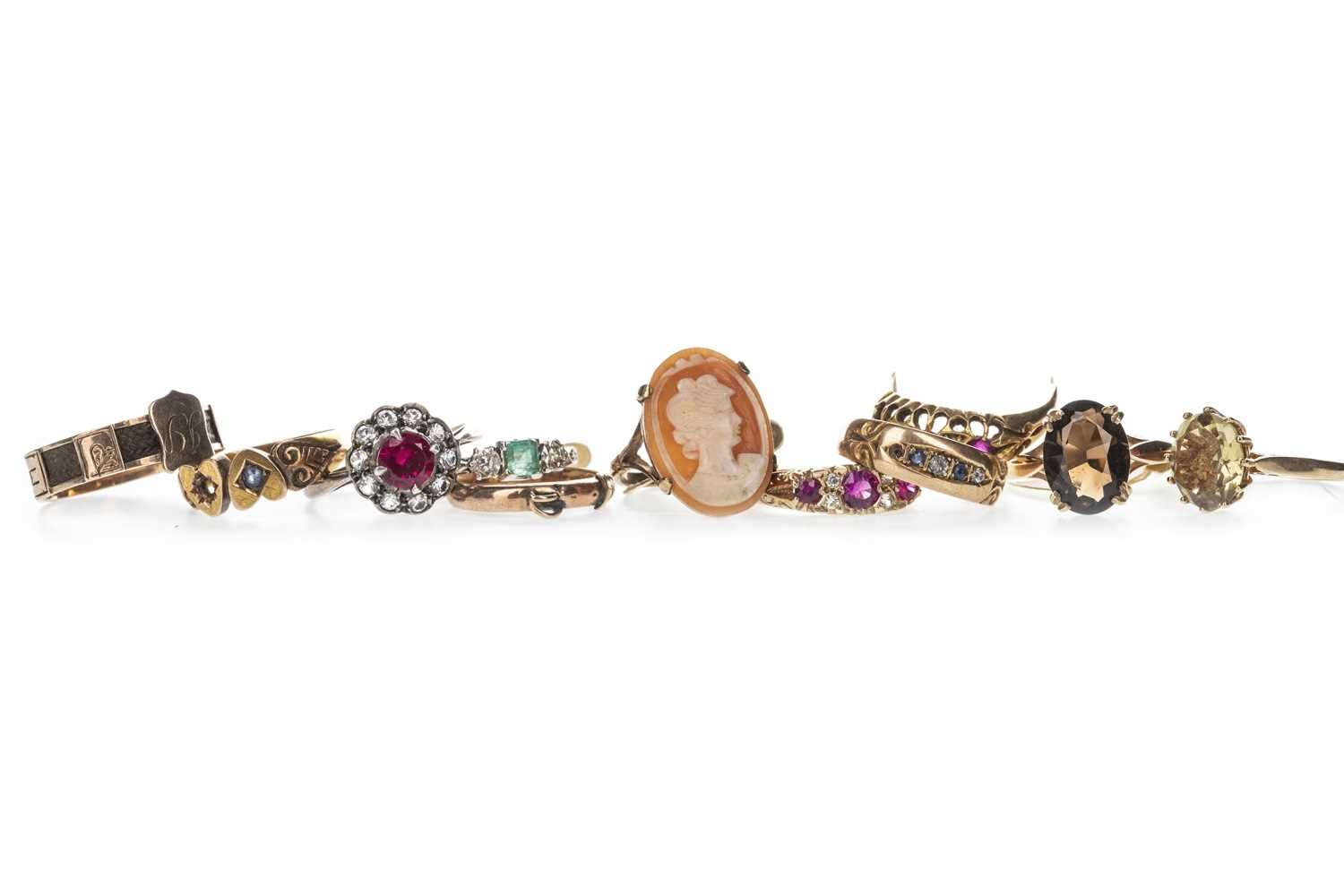 Lot 368 - TEN RINGS AND ONE PARTIAL RING