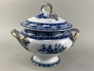 Lot 72 - A CAULDON SOUP TUREEN AND COVER ALONG WITH OTHER COLLECTABLE CERAMICS