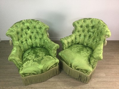 Lot 1257 - AN ATTRACTIVE PAIR OF VICTORIAN ARM CHAIRS