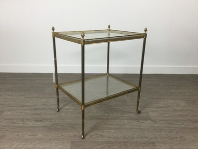 Lot 1345 - AN EARLY 20TH CENTURY BRASS SERVING TROLLEY