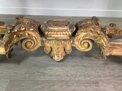 Lot 1315 - A HIGHLY ATTRACTIVE EARLY 19TH CENTURY FRENCH 'BAROQUE' GILTWOODCONSOLE TABLE