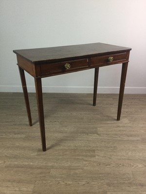 Lot 1428 - A LATE 19TH CENTURY MAHOGANY SIDE TABLE