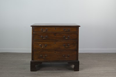 Lot 1423 - A SMALL GEORGE III MAHOGANY OBLONG CHEST