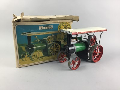 Lot 123 - A MAMOD TRACTION ENGINE AND OTHERS
