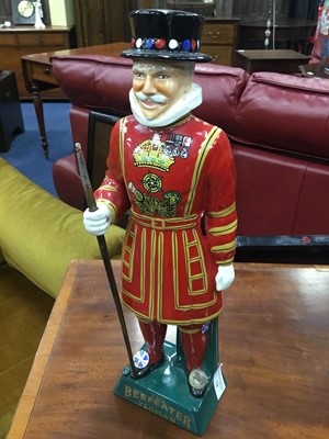 Lot 74 - A CARLTON WARE DECANTER FIGURE OF THE BEEFEATER YEOMAN