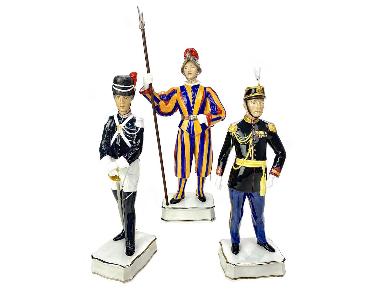 Lot 1001 - A LOT OF FIVE ROYAL WORCESTER PAPAL SERIES FIGURES