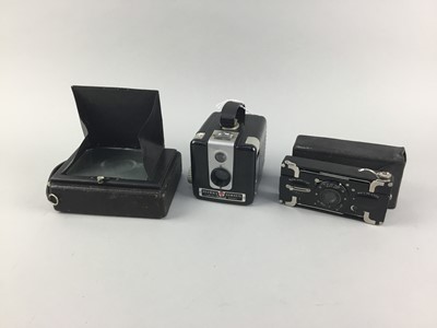 Lot 294 - A LOT OF VARIOUS CAMERAS