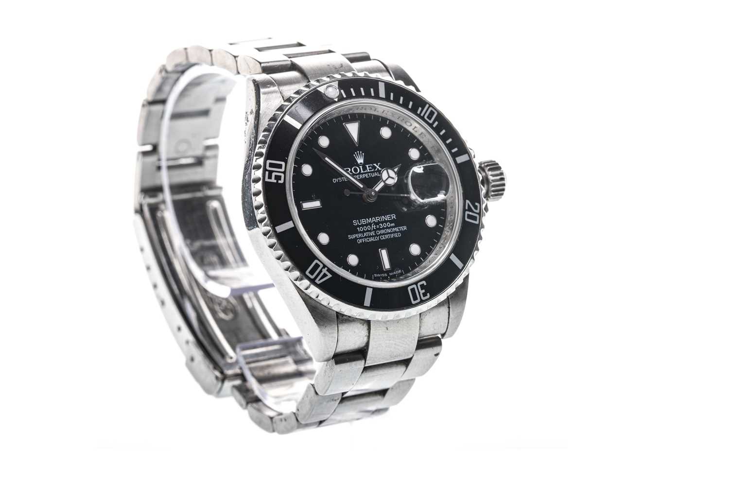 Lot 859 - GENTLEMAN'S ROLEX OYSTER PERPETUAL DATE SUBMARINER STAINLESS STEEL AUTOMATIC WRIST WATCH