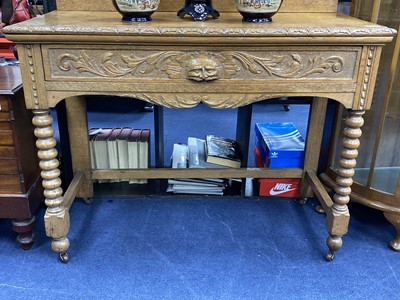 Lot 360 - AN OAK HALL TABLE