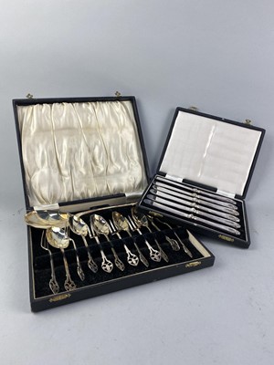 Lot 373 - AN OAK CANTEEN OF SILVER PLATED CUTLERY AND OTHER CUTLERY